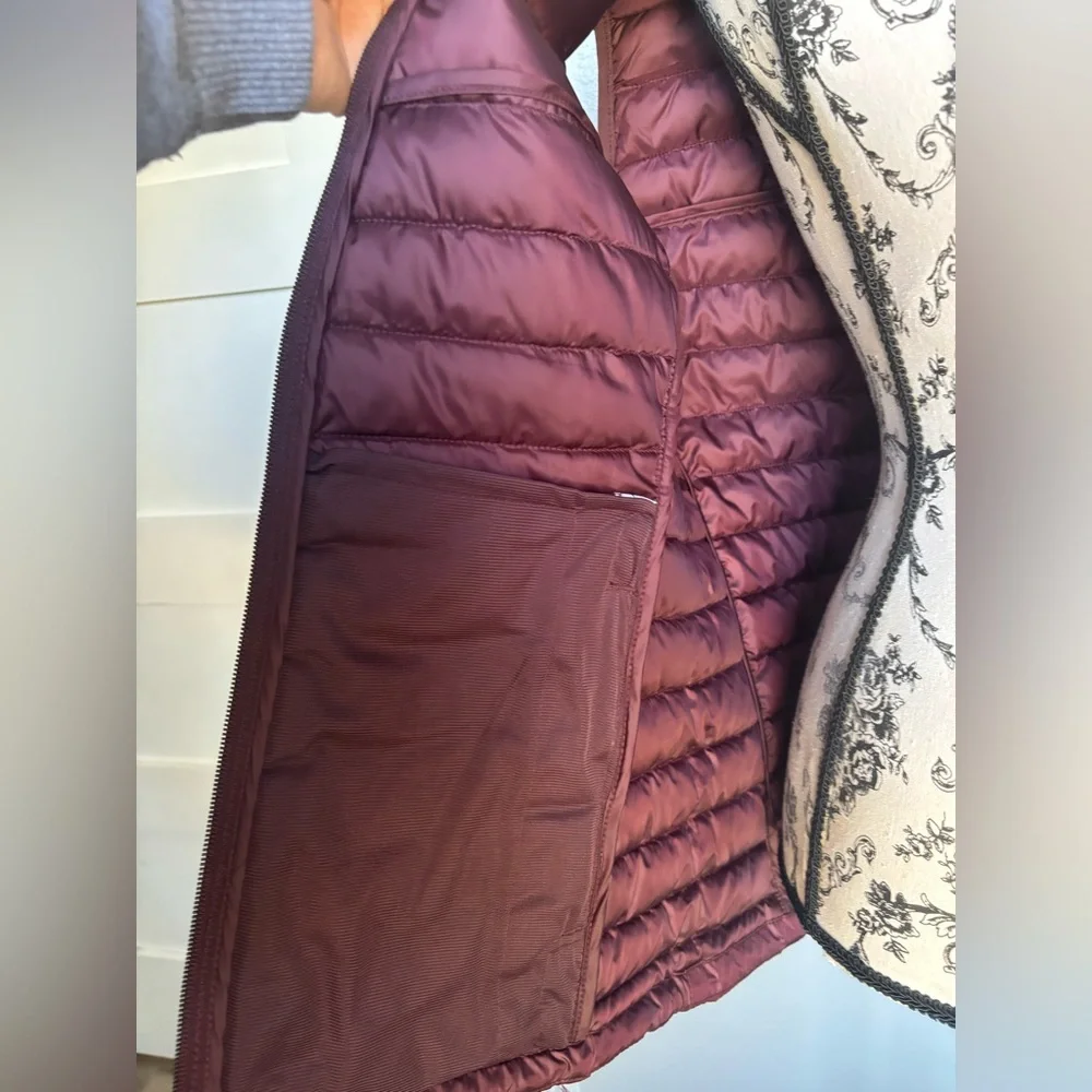 Columbia Women's Dark Purple Quilted Vest - Picture 12 of 14